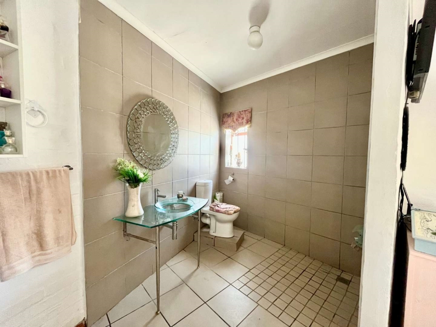 2 Bedroom Property for Sale in Fisherhaven Western Cape